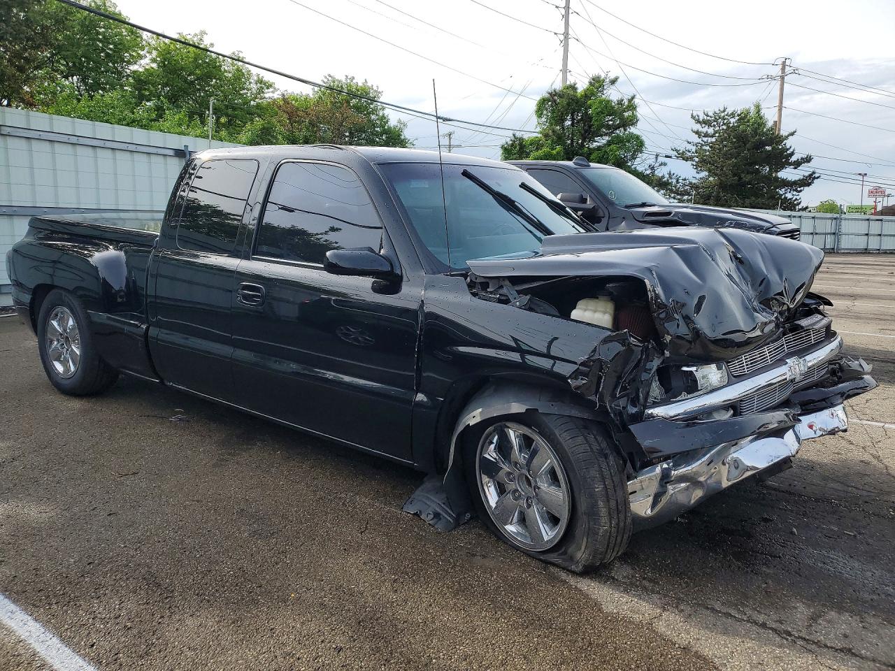CHEVROLET SILVERADO 2000 — 5