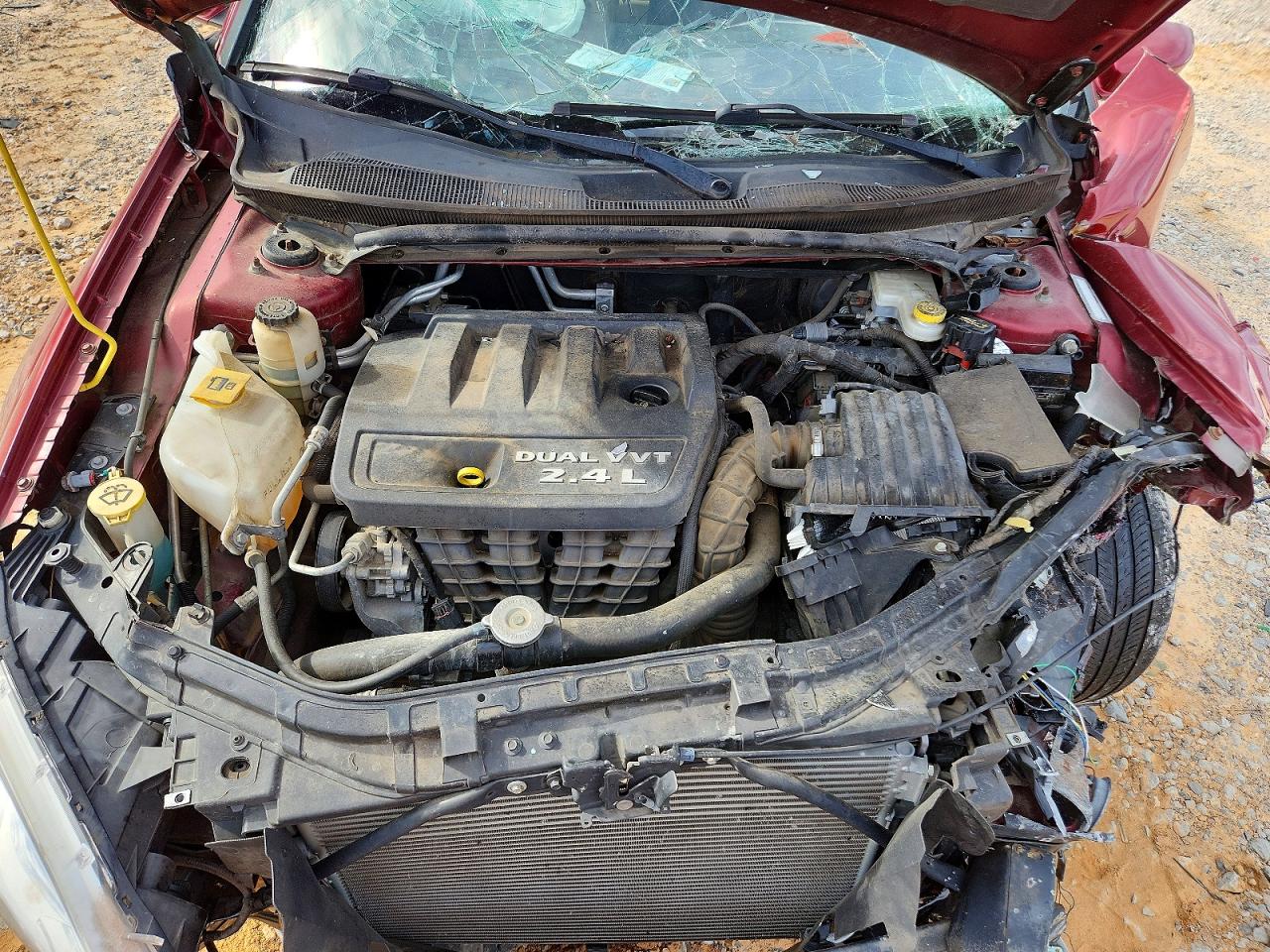 CHRYSLER 200 2013 — 12