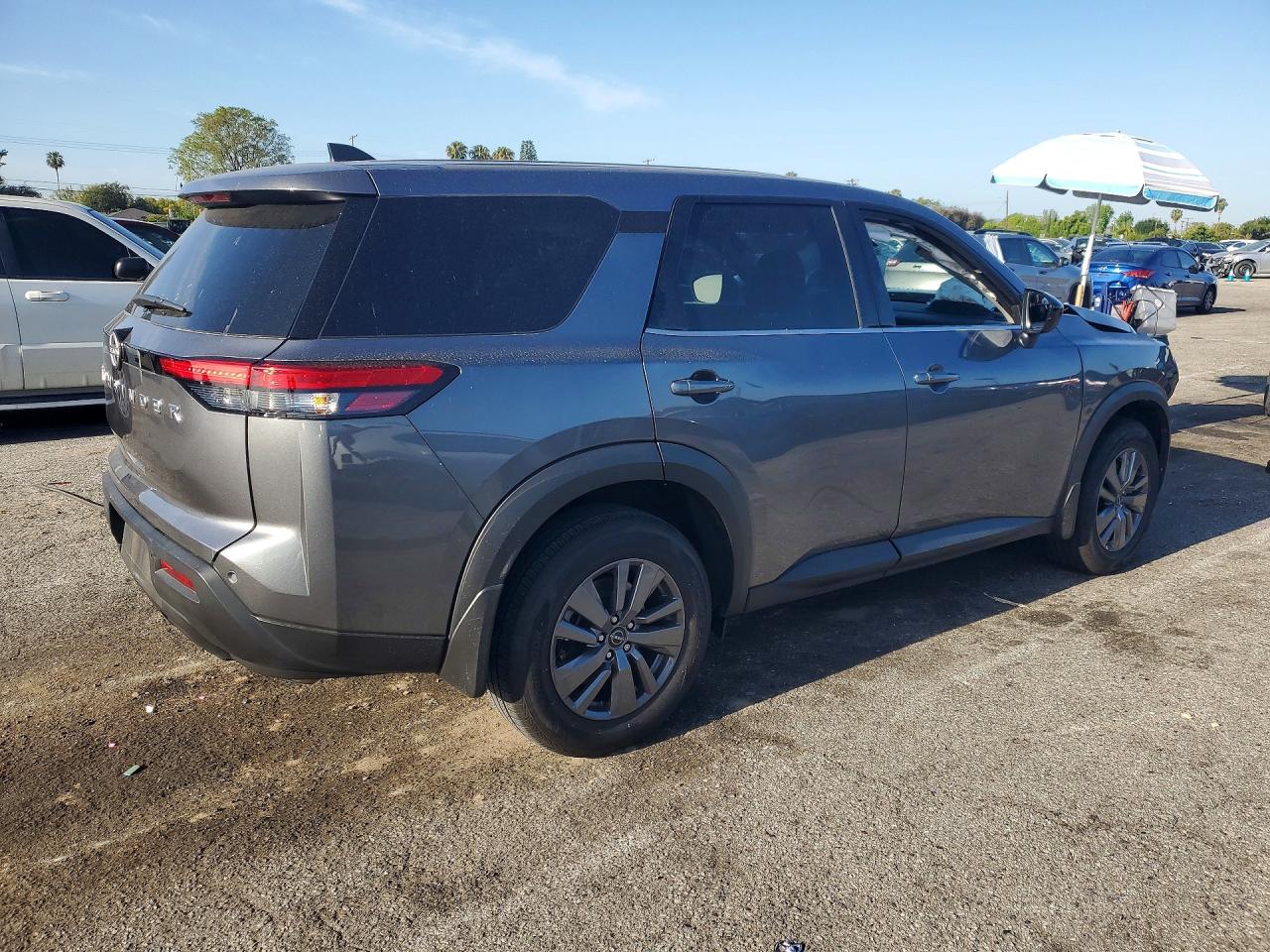 NISSAN PATHFINDER 2025 — 4