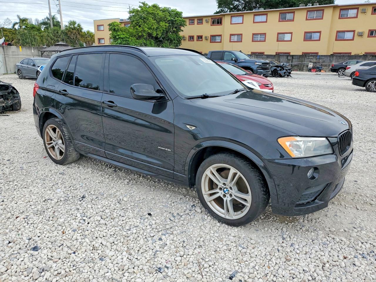 BMW X3 2014 — 5