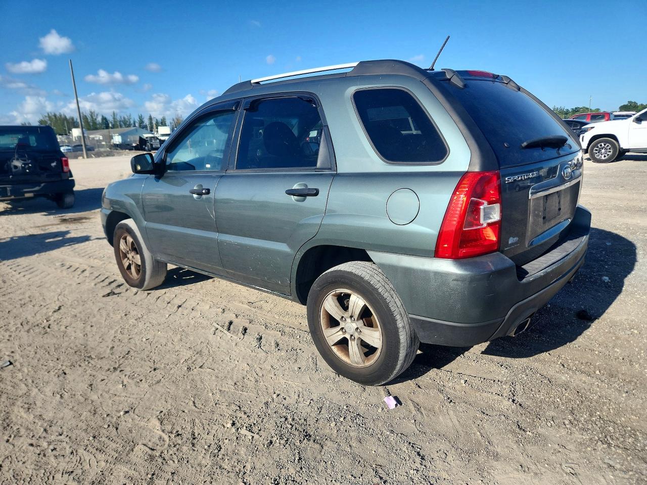 KIA SPORTAGE 2009 — 3