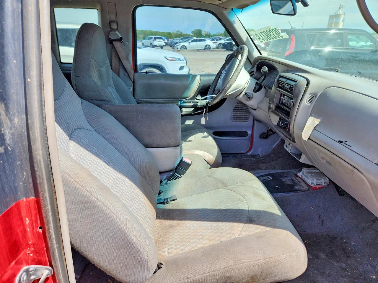 MAZDA B3000 2001 — 11