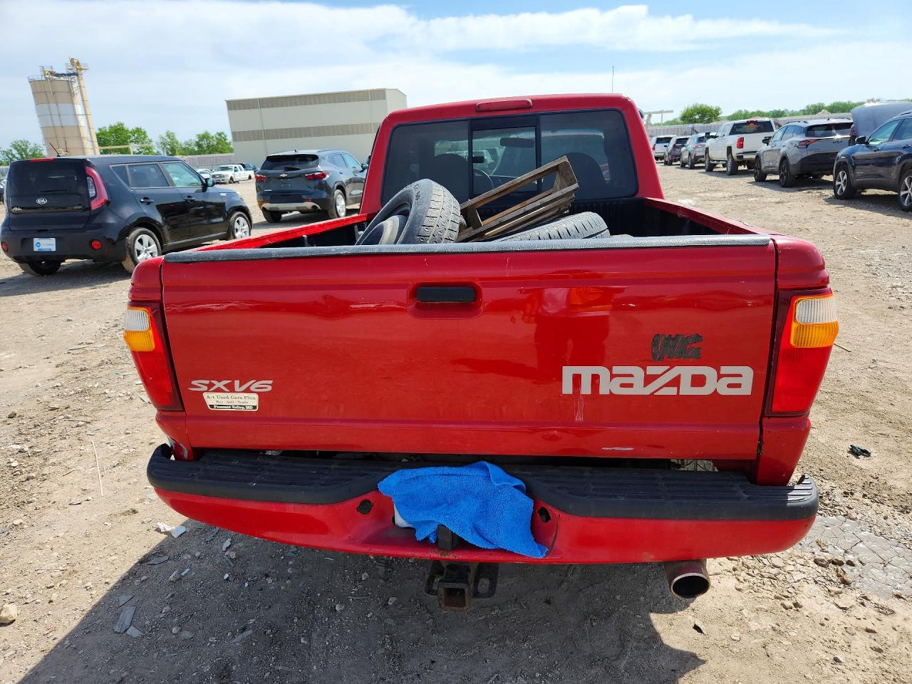 MAZDA B3000 2001 — 7