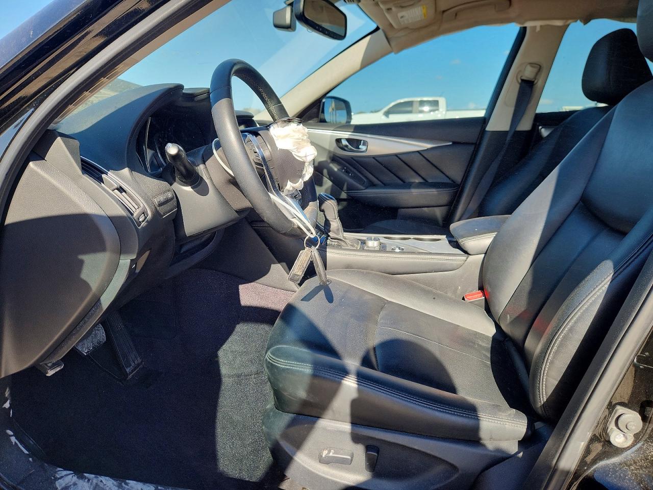 INFINITI Q50 2021 — 8