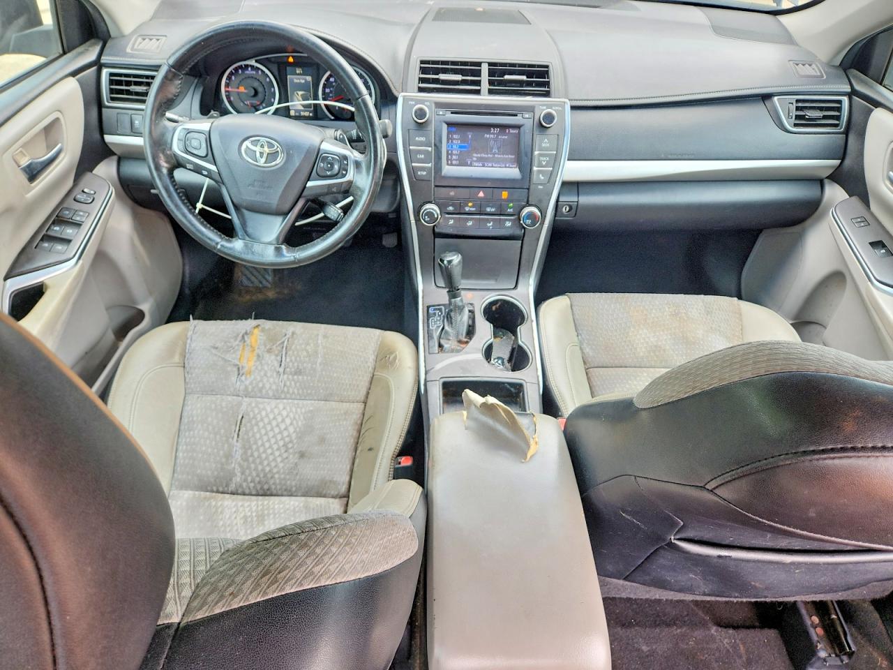 TOYOTA CAMRY 2015 — 9