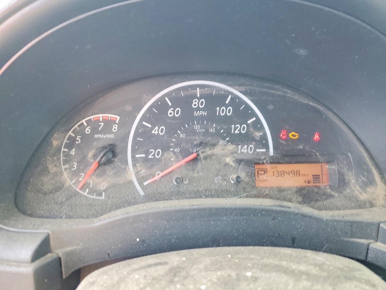 NISSAN VERSA 2015 — 10