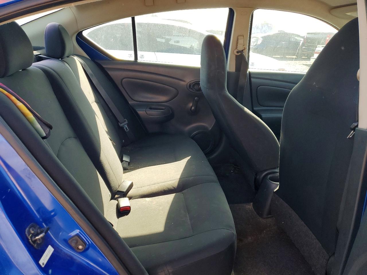 NISSAN VERSA 2015 — 11