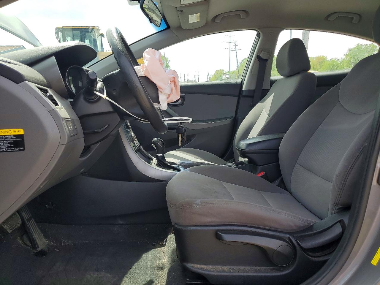 HYUNDAI ELANTRA 2014 — 8