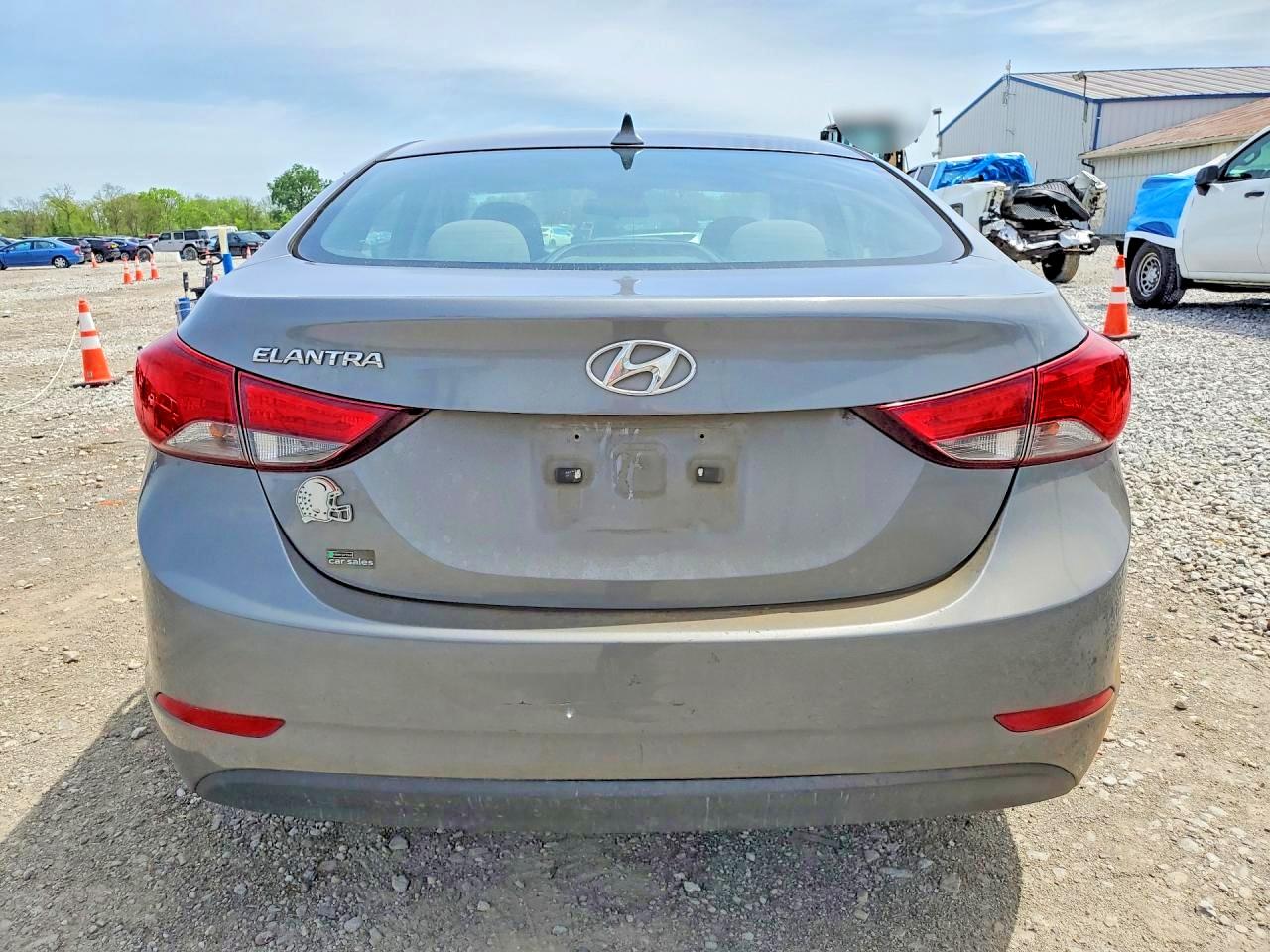 HYUNDAI ELANTRA 2014 — 7