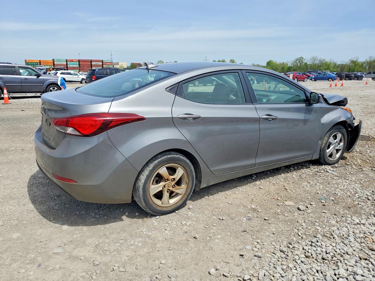 HYUNDAI ELANTRA 2014 — 4