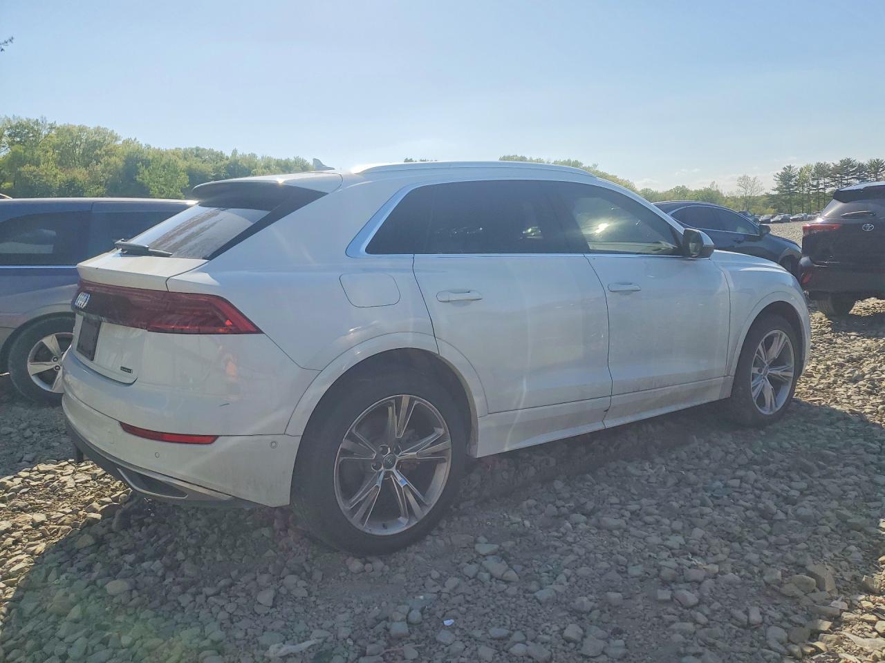 AUDI Q8 2020 — 4
