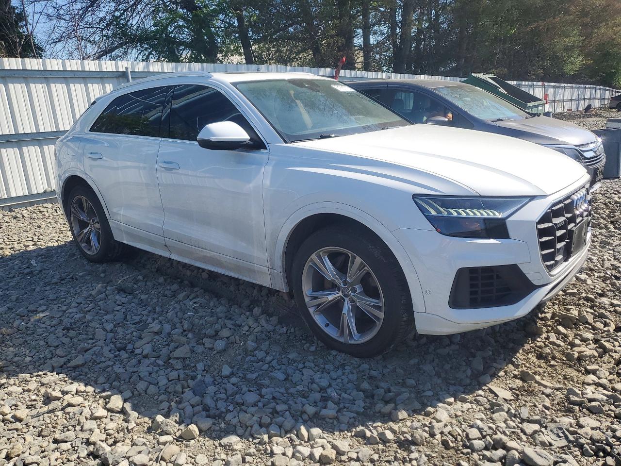 AUDI Q8 2020 — 5