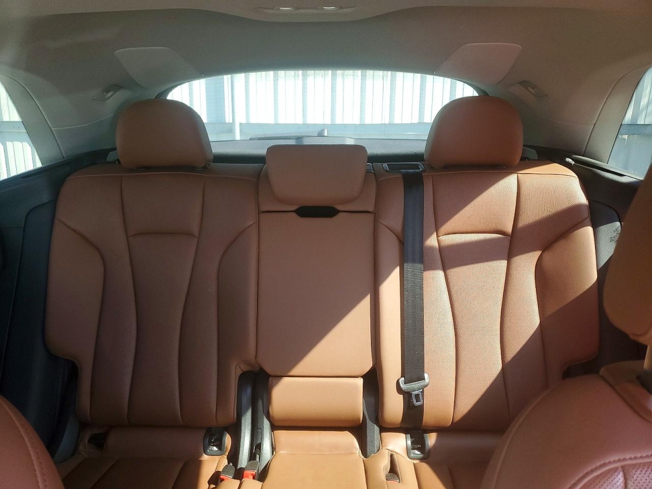 AUDI Q8 2020 — 11