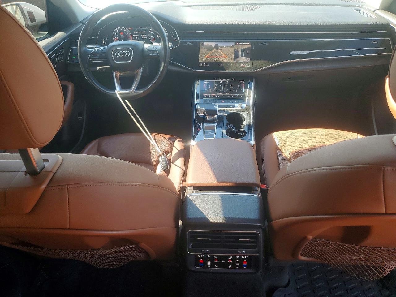 AUDI Q8 2020 — 9