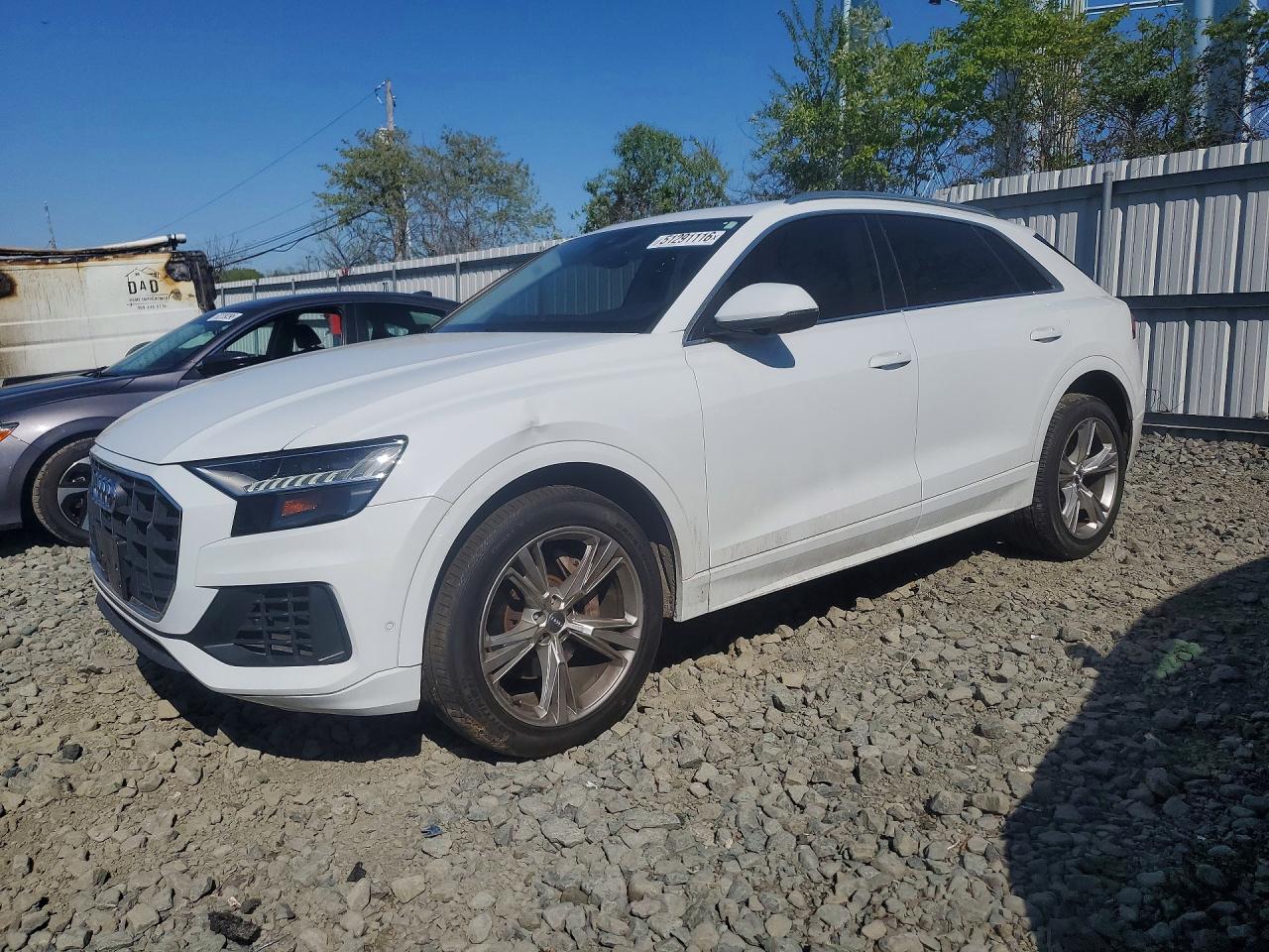 AUDI Q8 2020 — 2