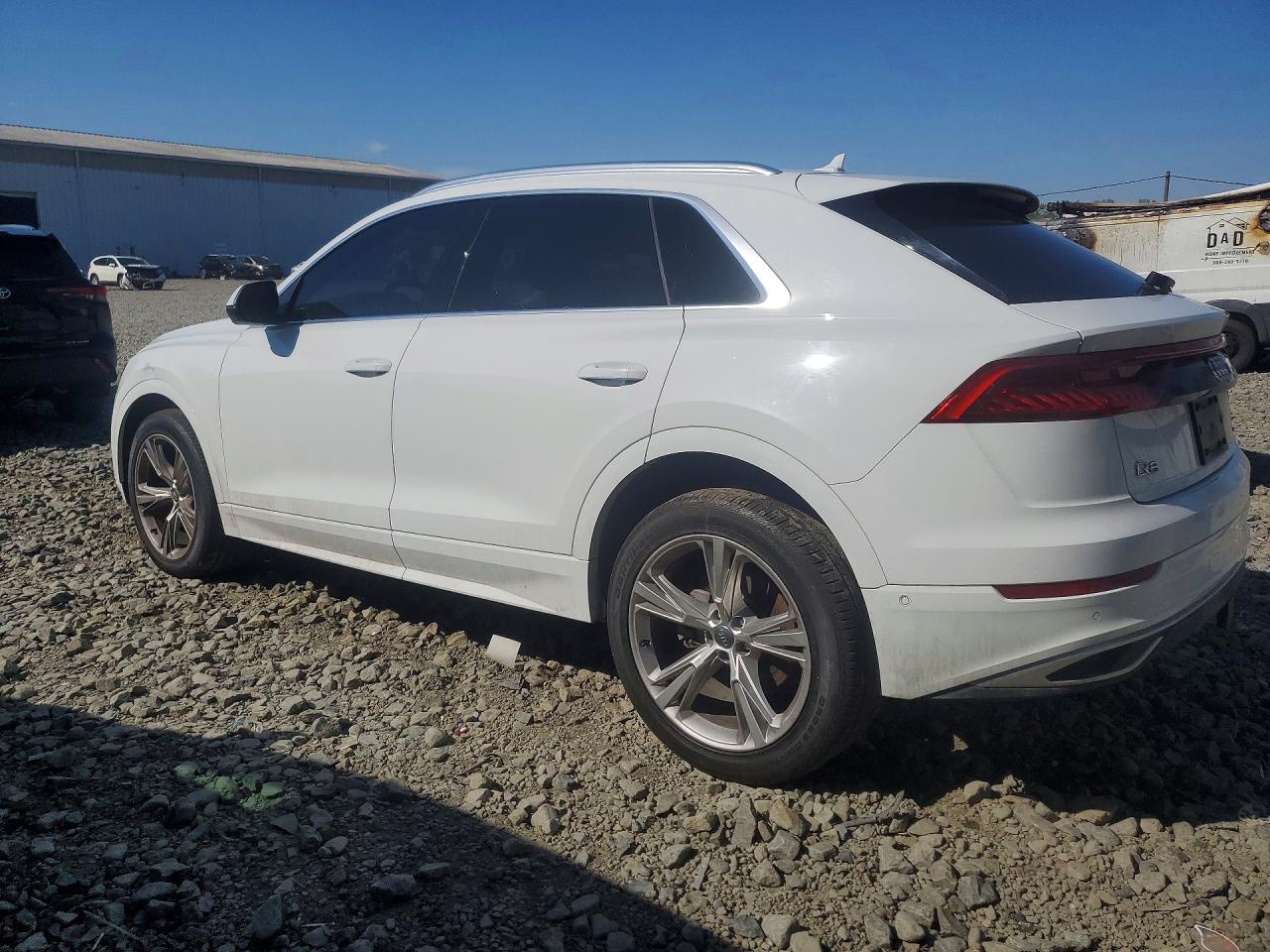 AUDI Q8 2020 — 3