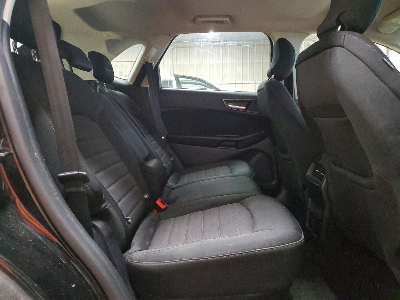 FORD EDGE 2017 — 12