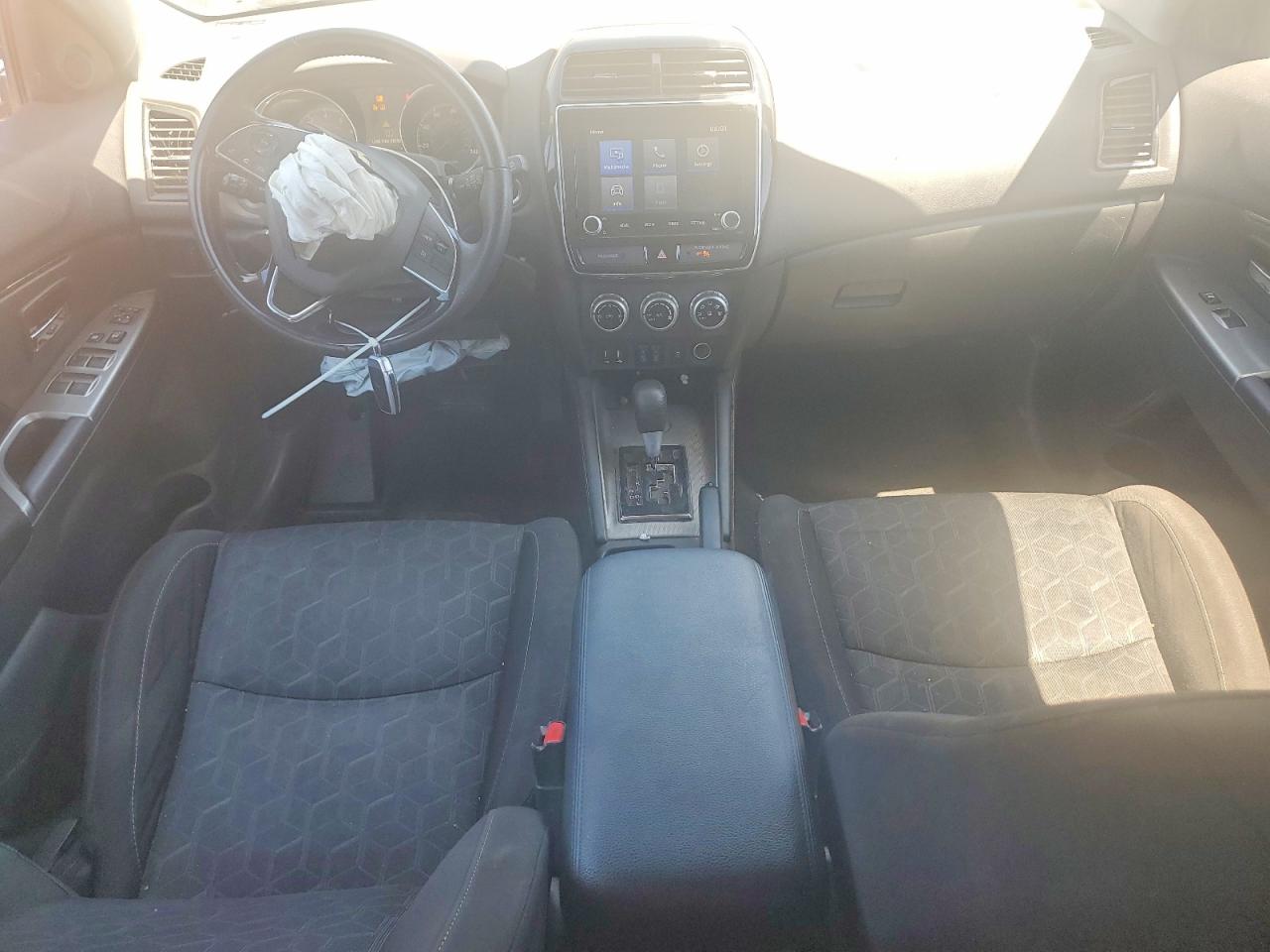 MITSUBISHI OUTLANDER SPORT 2020 — 9