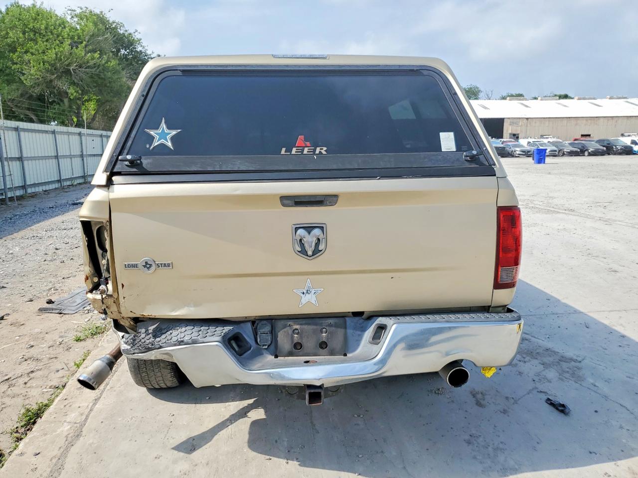DODGE RAM 1500 2011 — 7