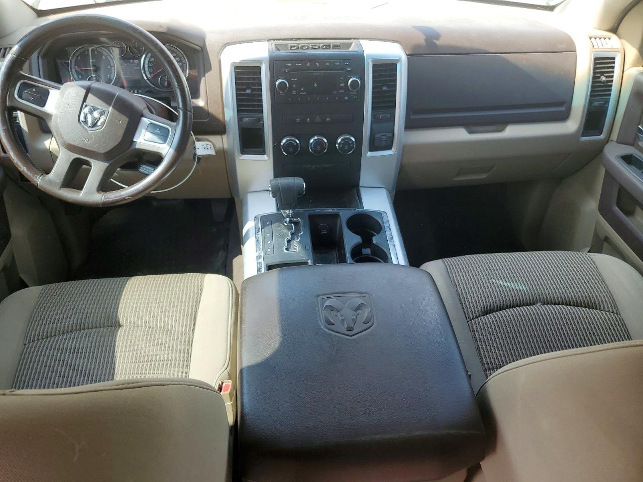 DODGE RAM 1500 2011 — 9