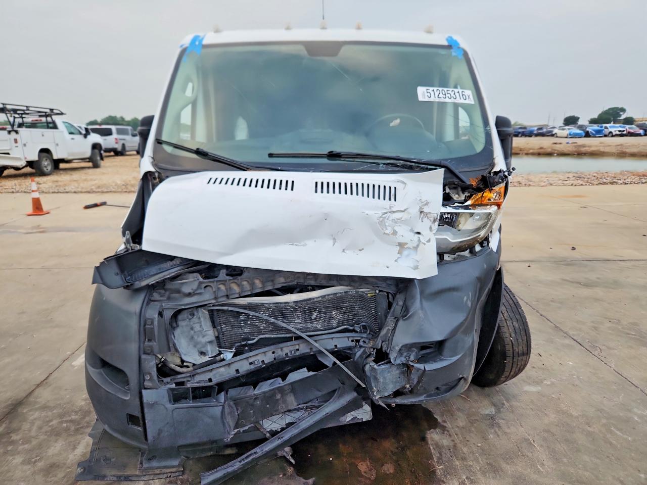 RAM PROMASTER 1500 2019 — 6