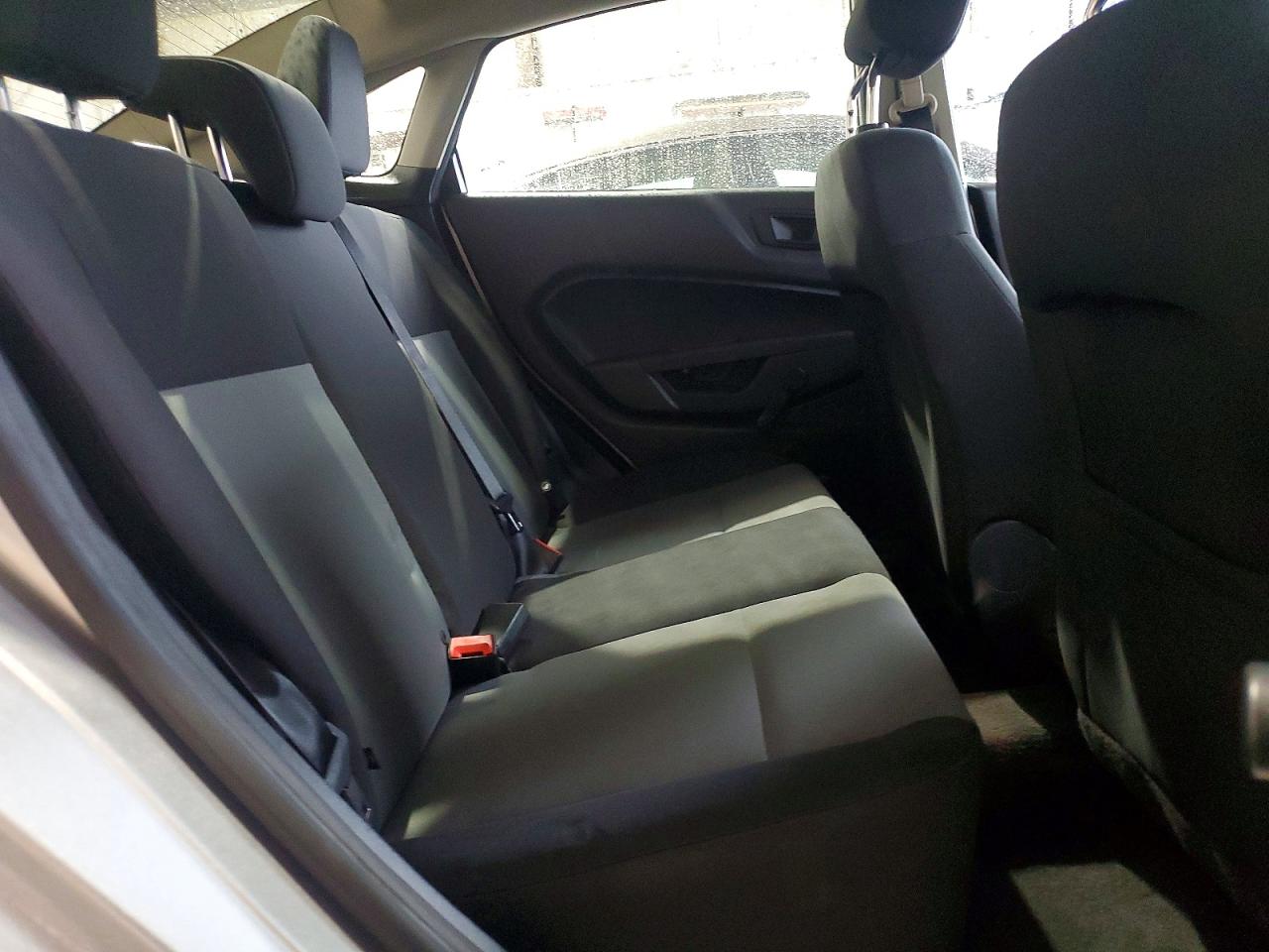 FORD FIESTA 2018 — 11