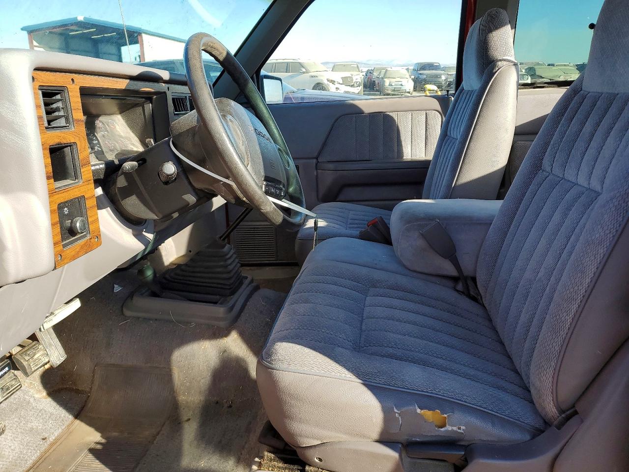 DODGE DAKOTA 1994 — 8