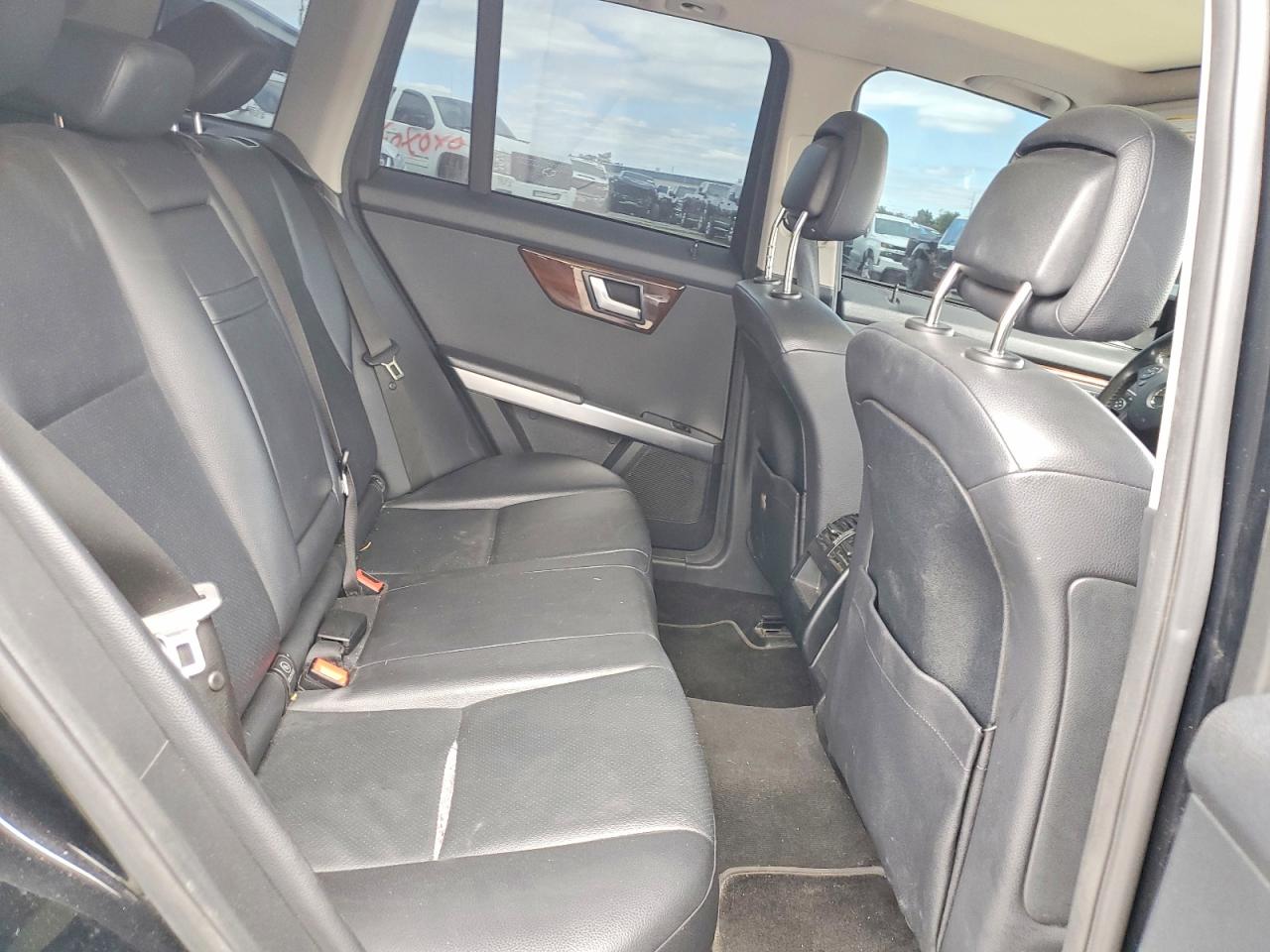 MERCEDES-BENZ GLK 2012 — 12