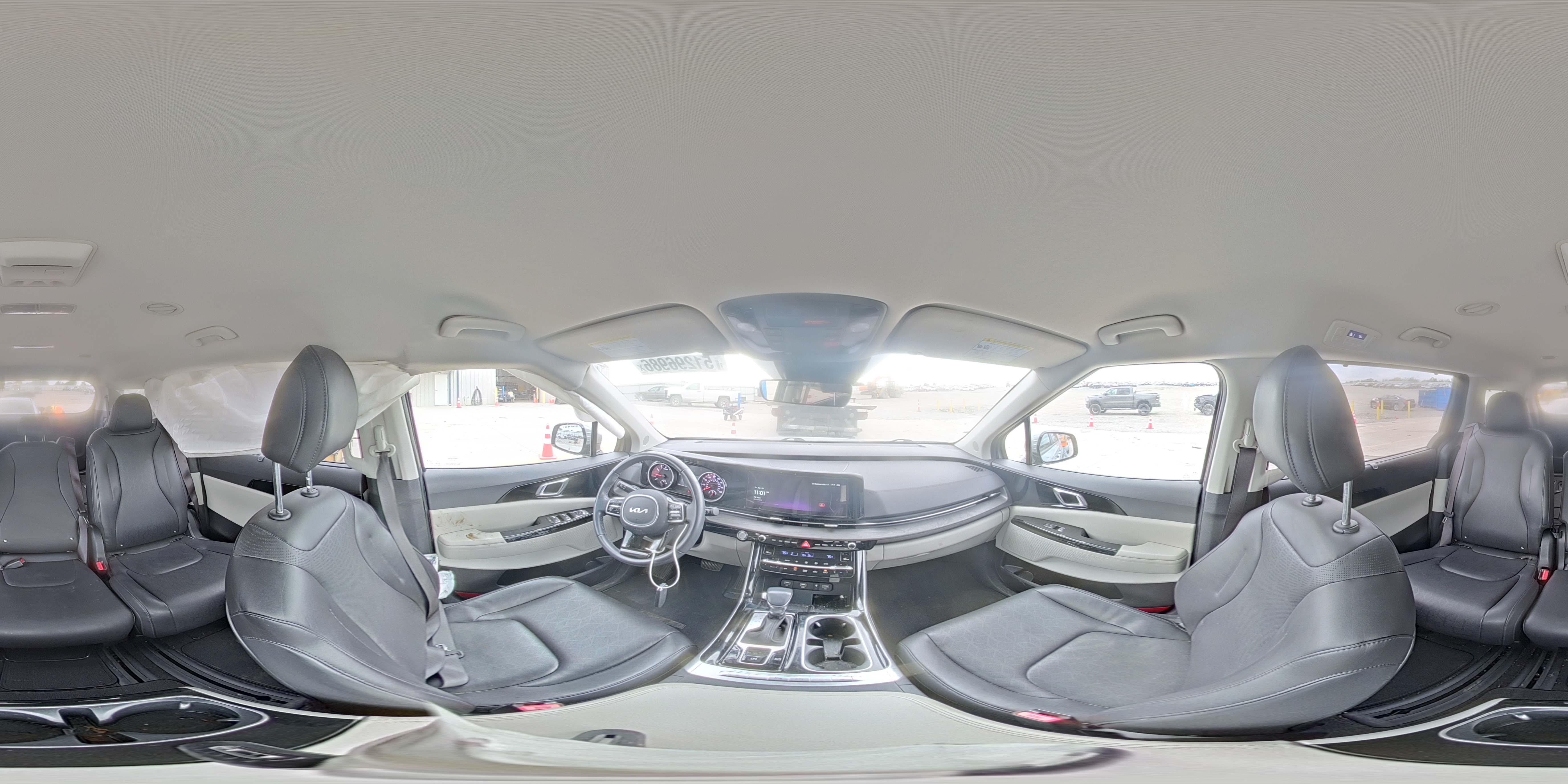 KIA CARNIVAL 2024 — 15