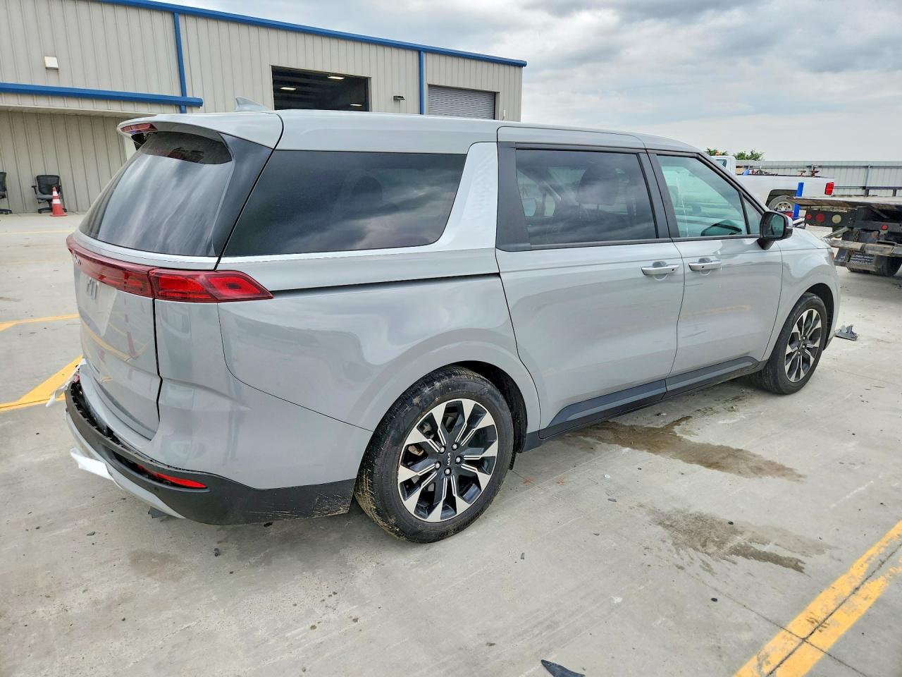 KIA CARNIVAL 2024 — 4