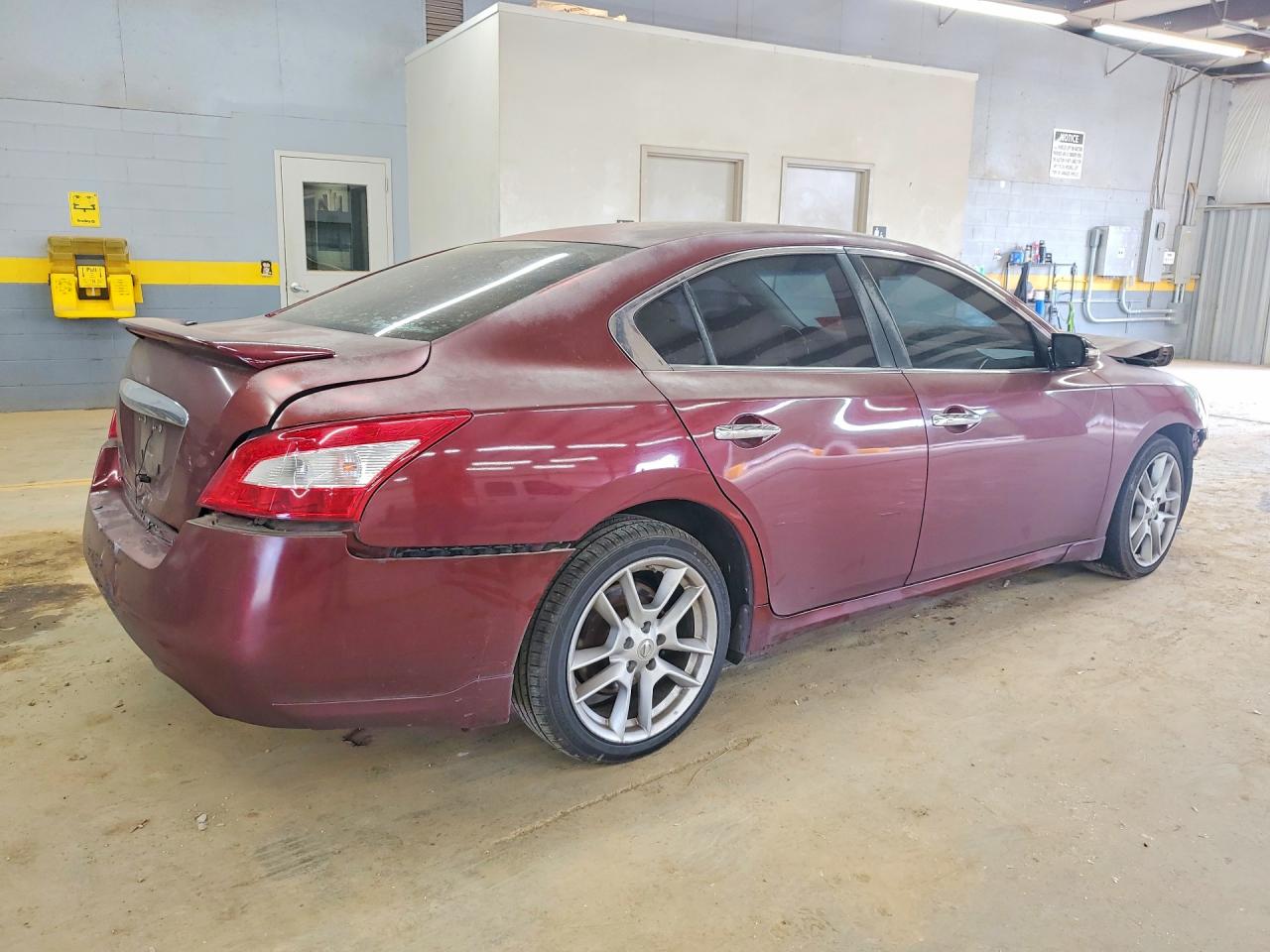 NISSAN MAXIMA 2009 — 4