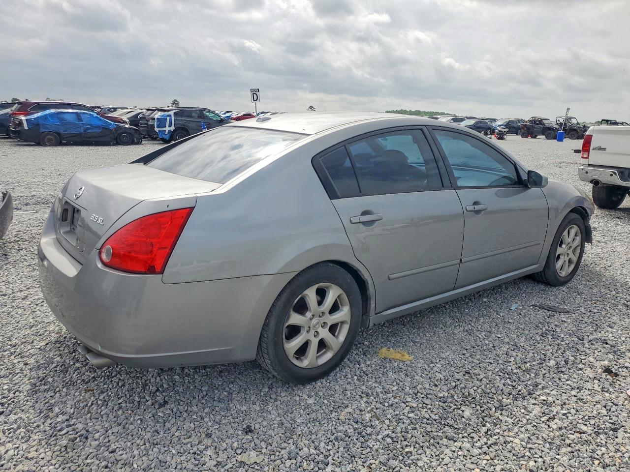 NISSAN MAXIMA 2008 — 4