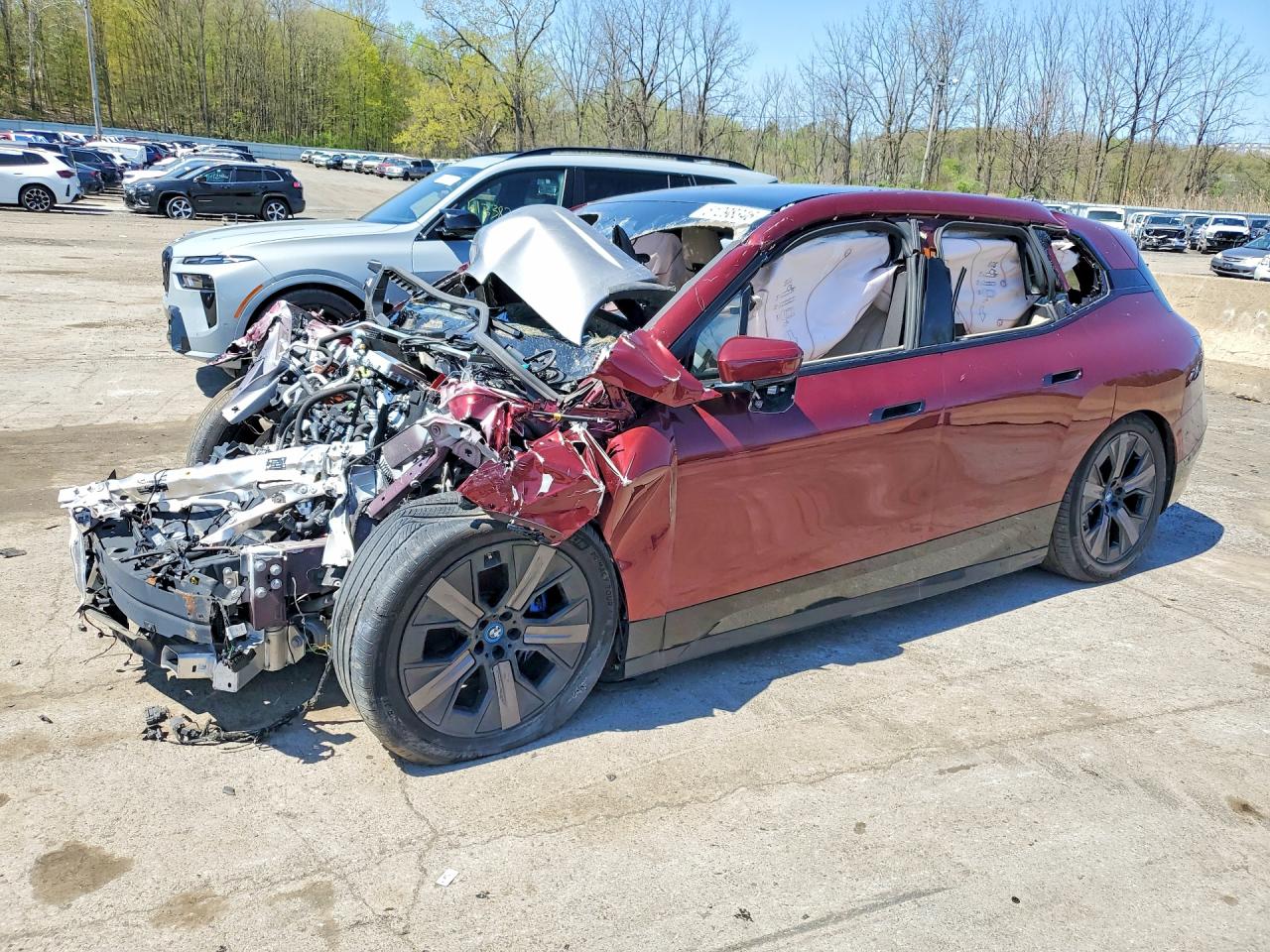 BMW IX 2024 — 2