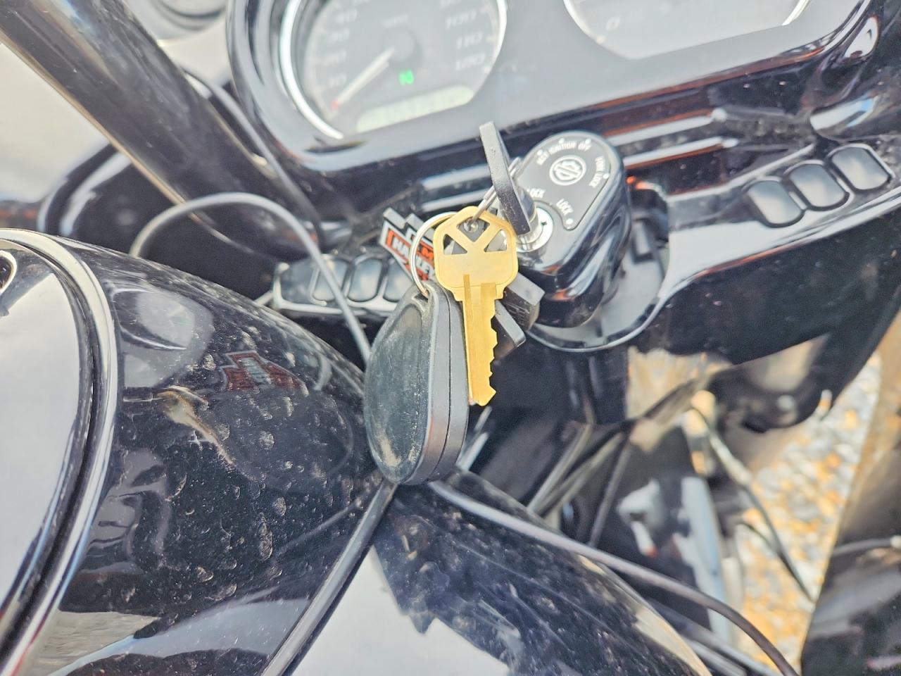 HARLEY-DAVIDSON FLTRXS 2020 — 9