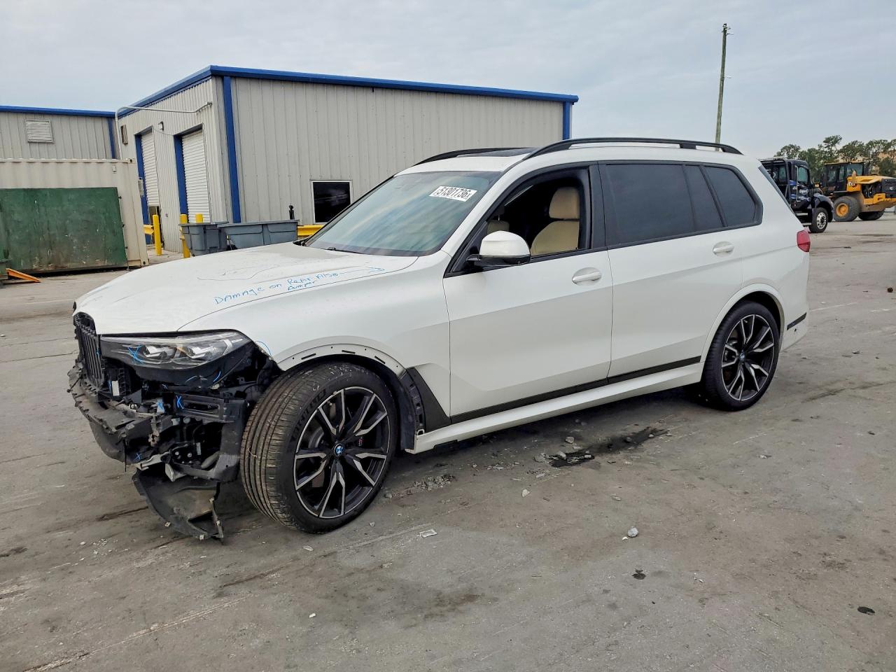 BMW X7 2021 — 2