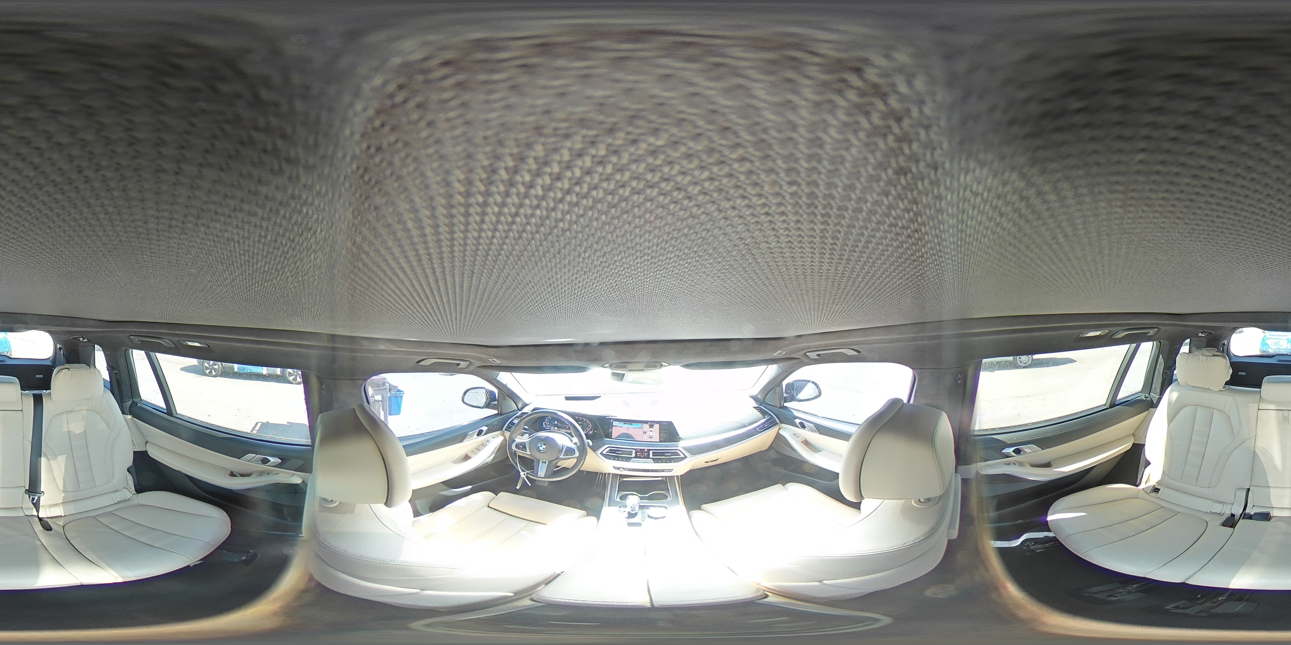 BMW X7 2021 — 16