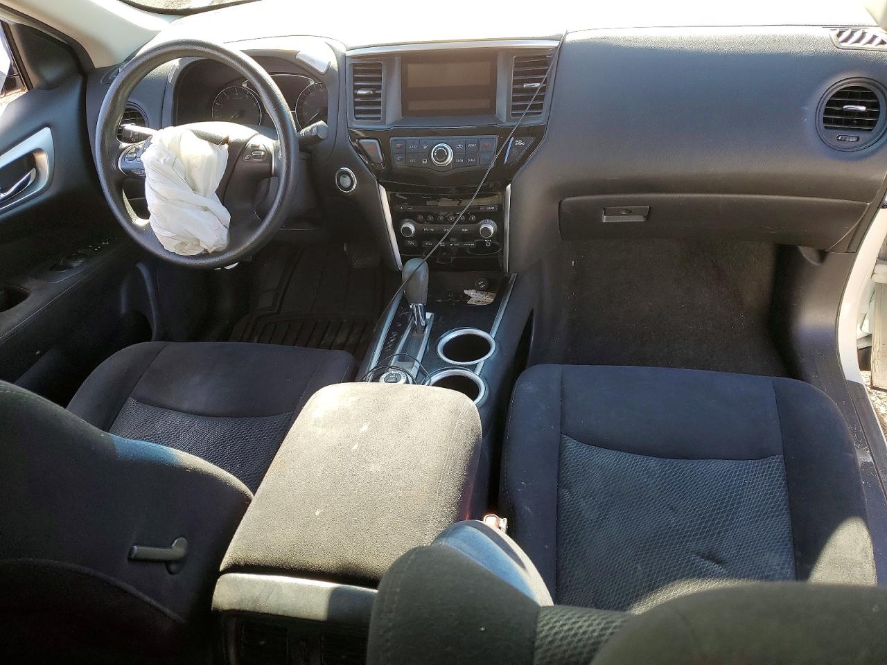 NISSAN PATHFINDER 2016 — 9