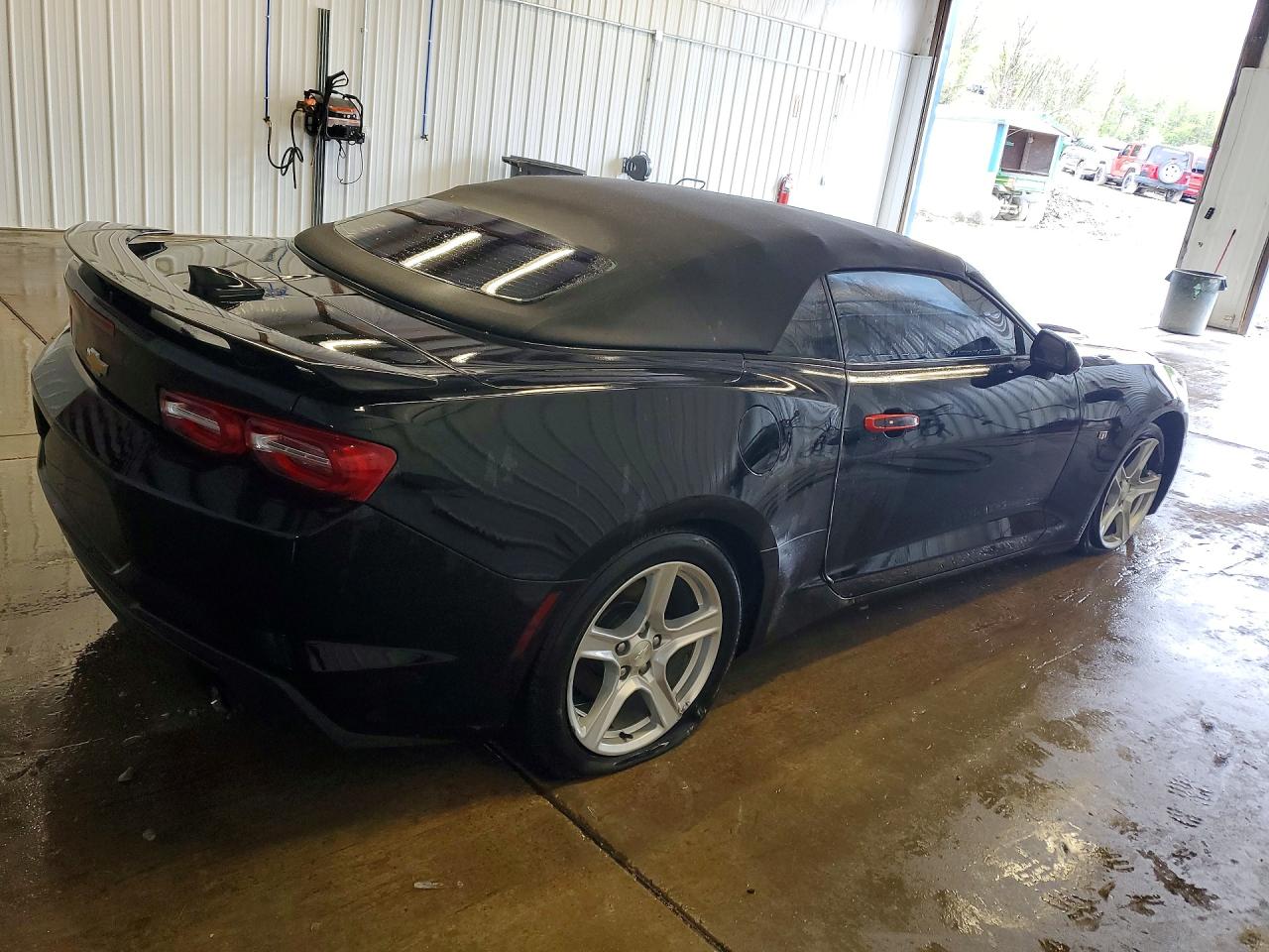CHEVROLET CAMARO 2021 — 4