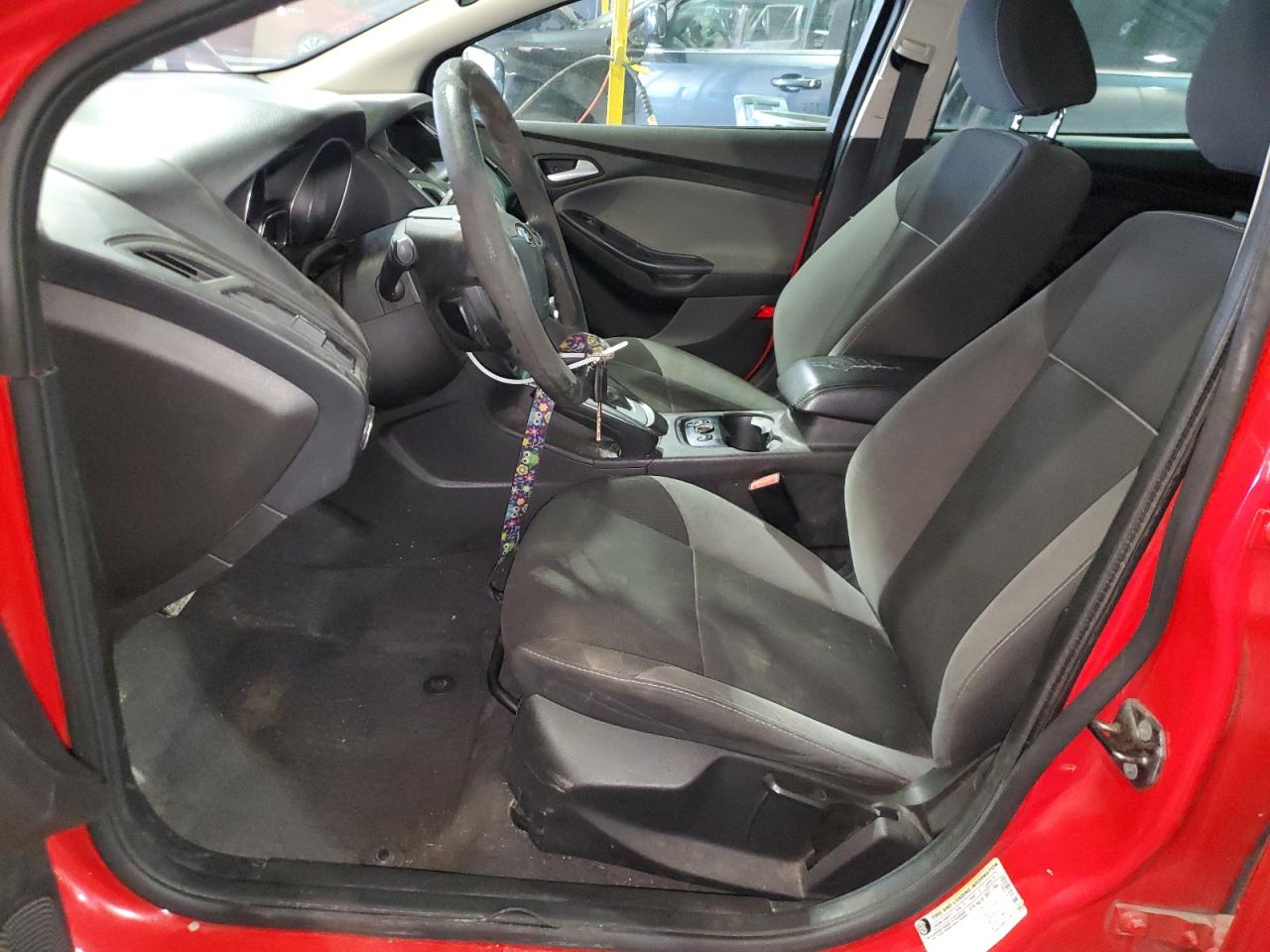 FORD FOCUS 2013 — 8