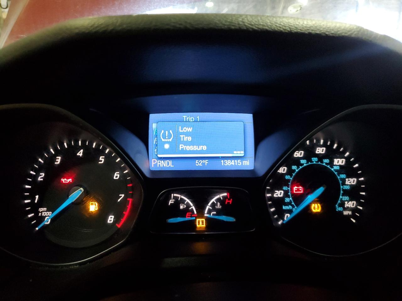 FORD FOCUS 2013 — 10
