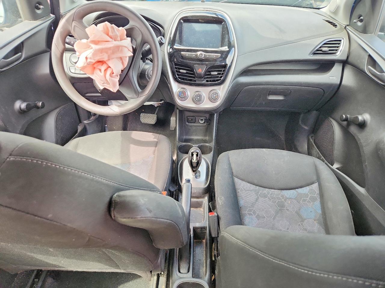 CHEVROLET SPARK 2018 — 9