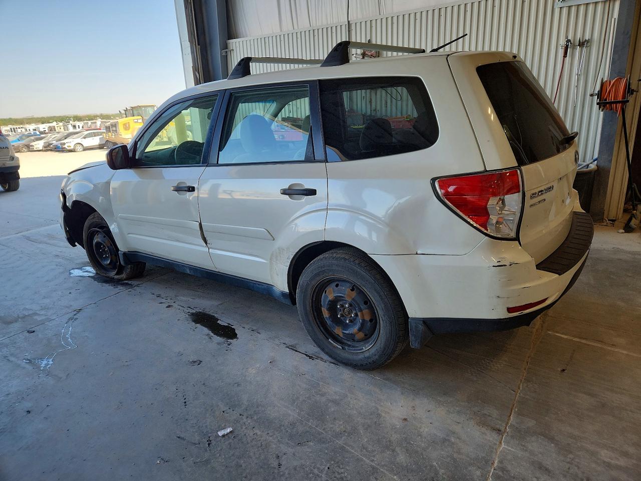 SUBARU FORESTER 2010 — 3