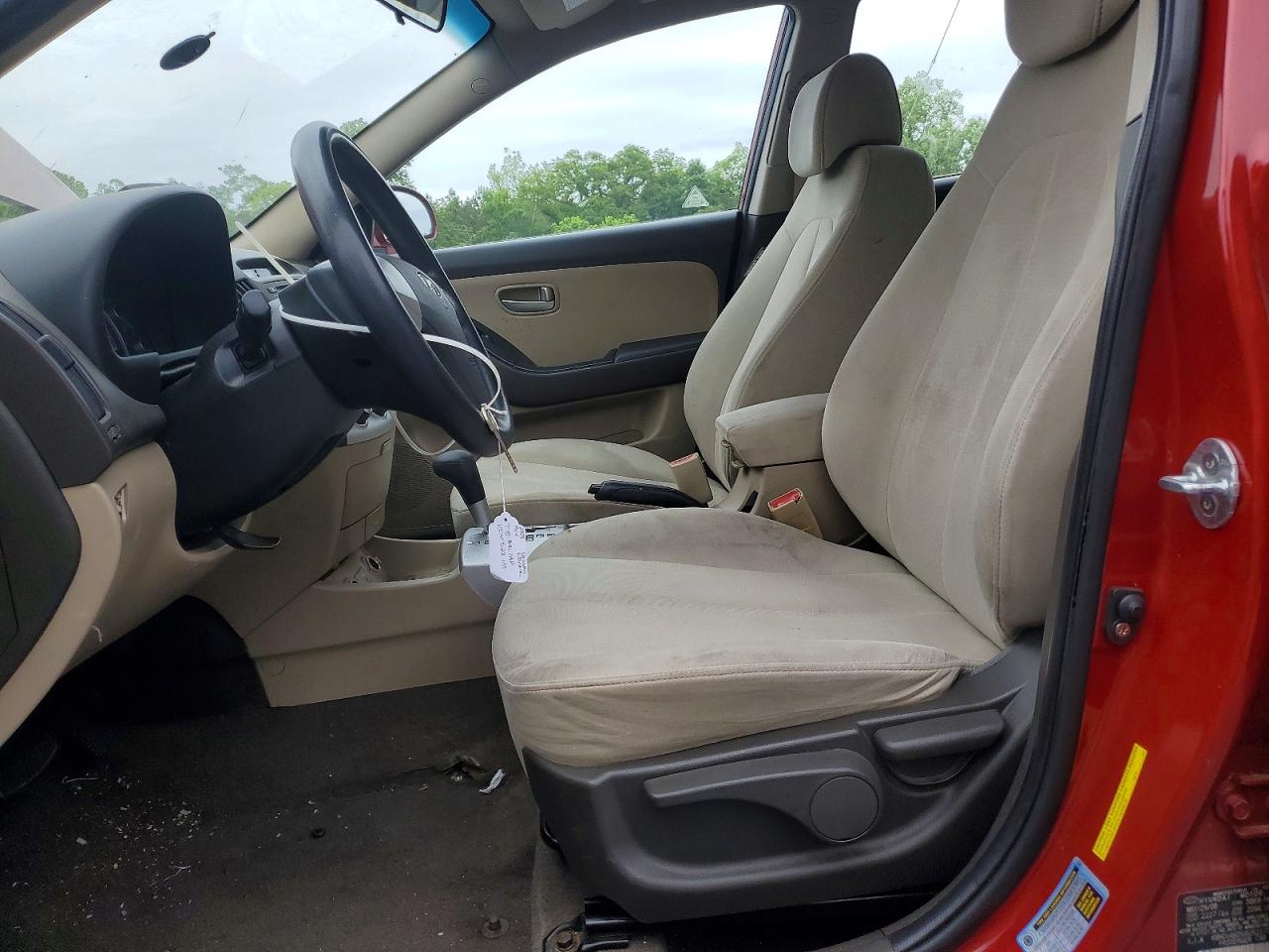 HYUNDAI ELANTRA 2008 — 8