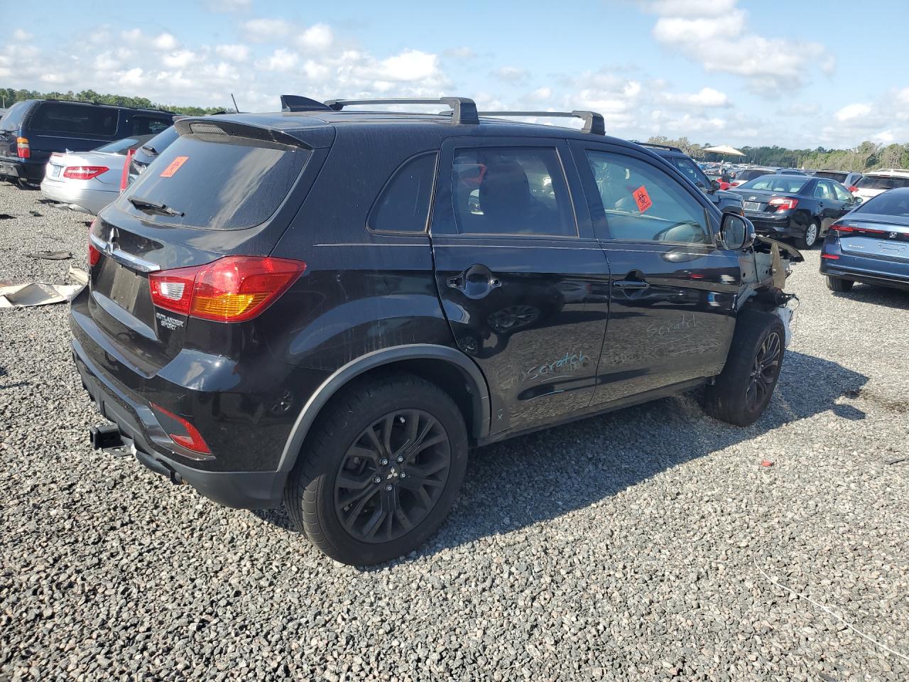 MITSUBISHI OUTLANDER SPORT 2018 — 4