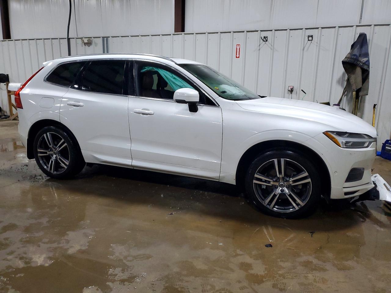 VOLVO XC60 2018 — 5