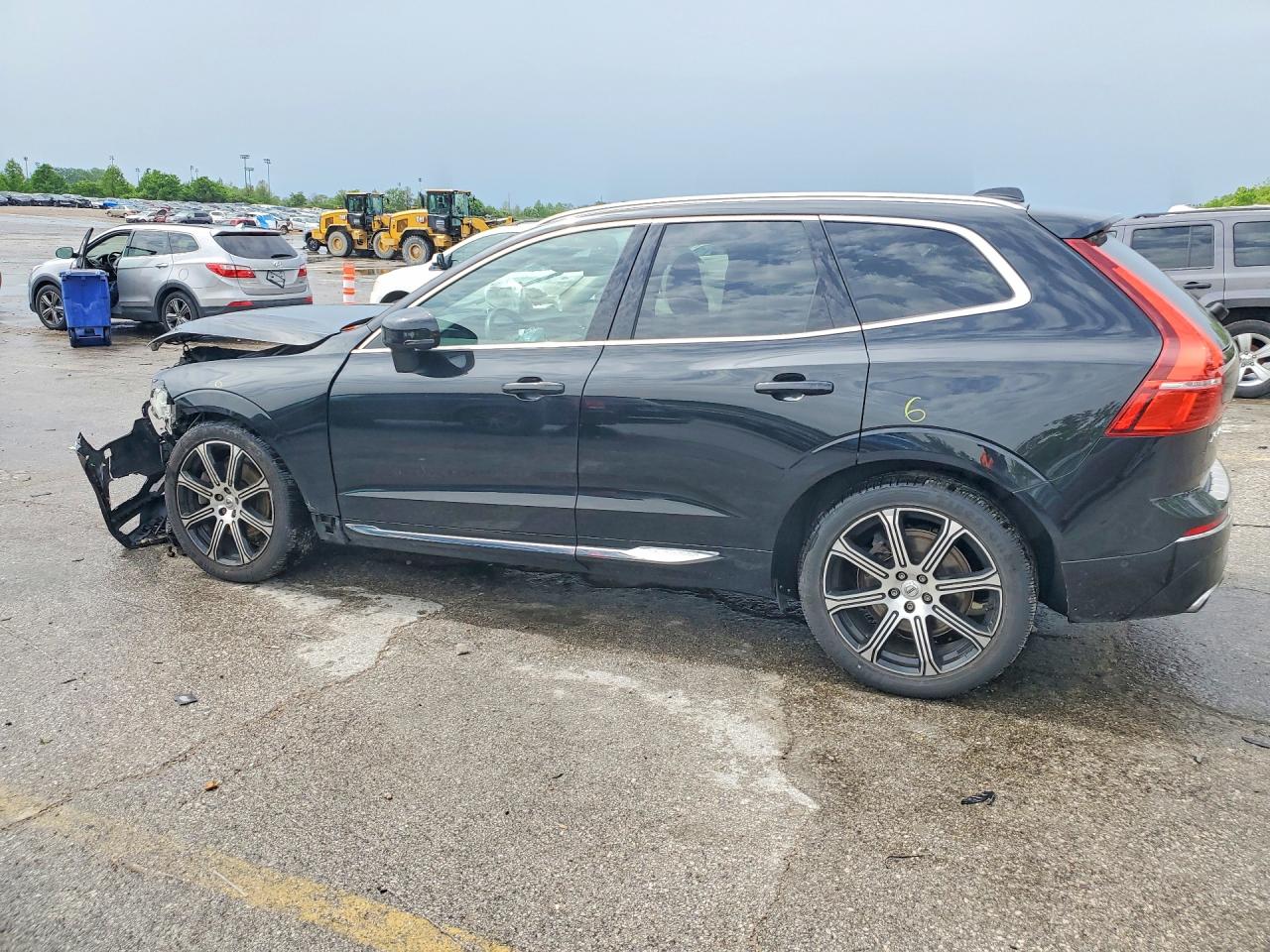 VOLVO XC60 2018 — 3