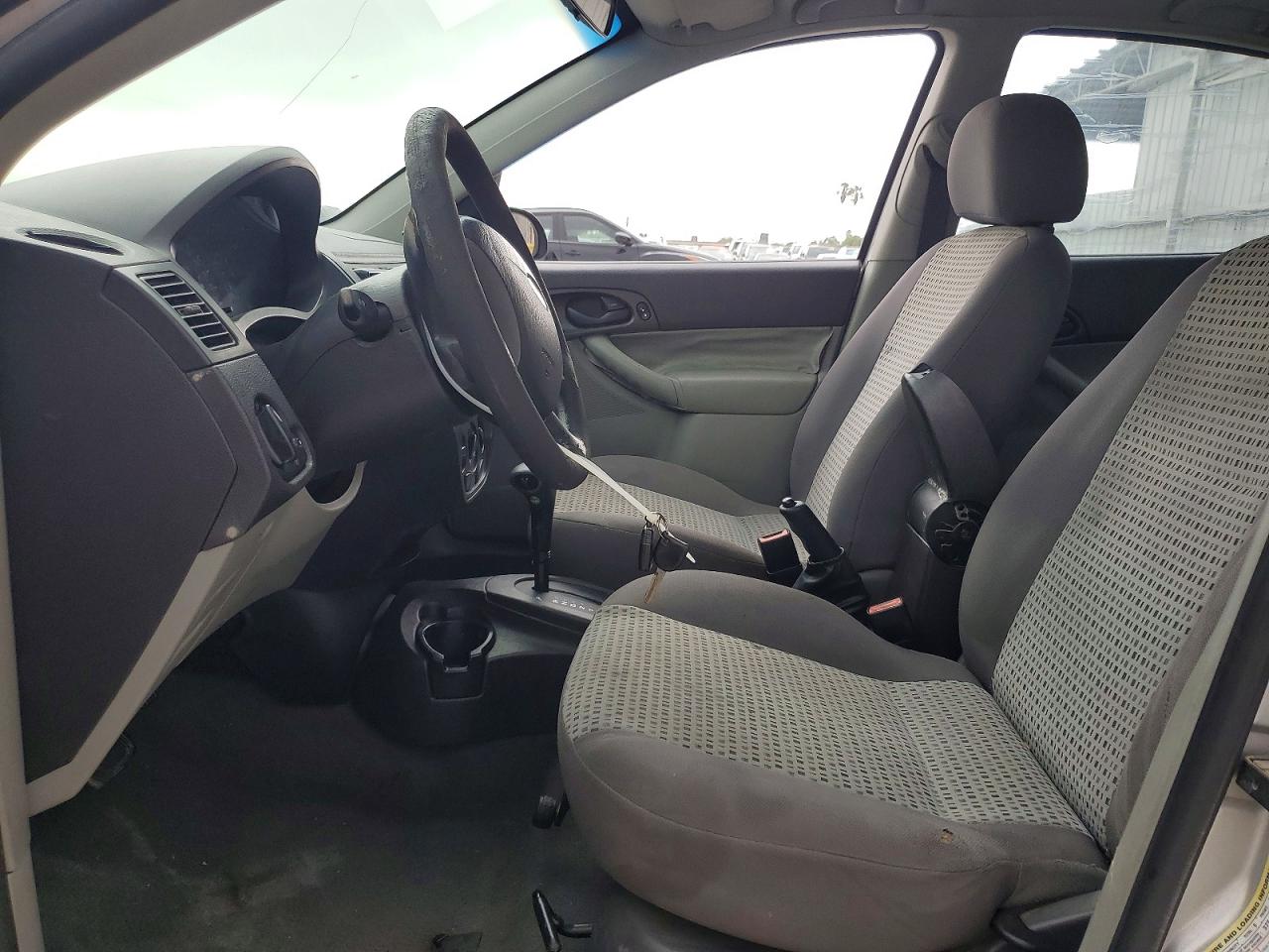 FORD FOCUS 2007 — 8