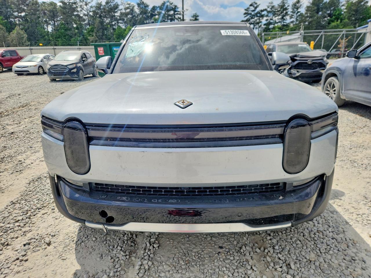 RIVIAN R1S 2026 — 6