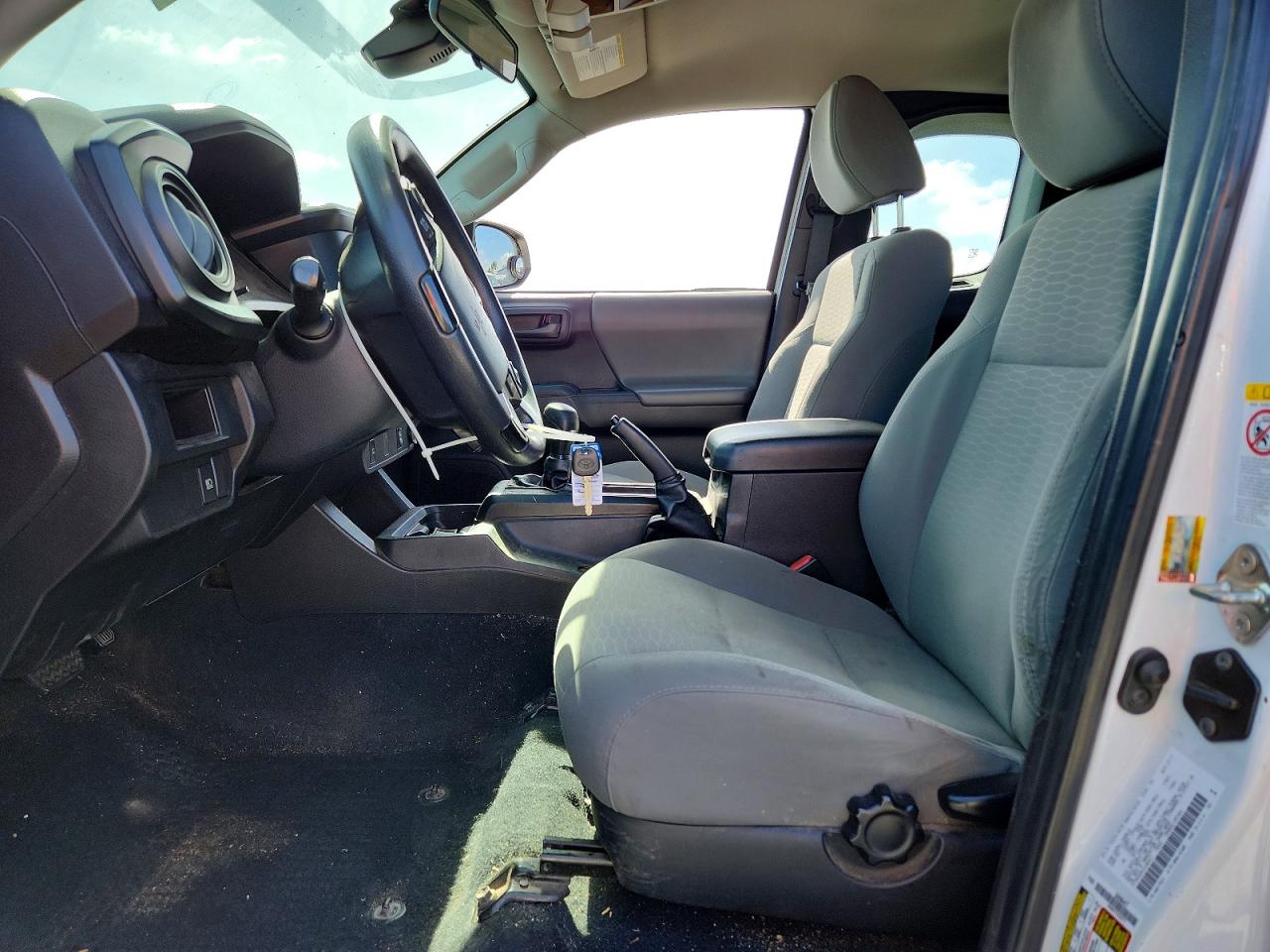 TOYOTA TACOMA 2018 — 8