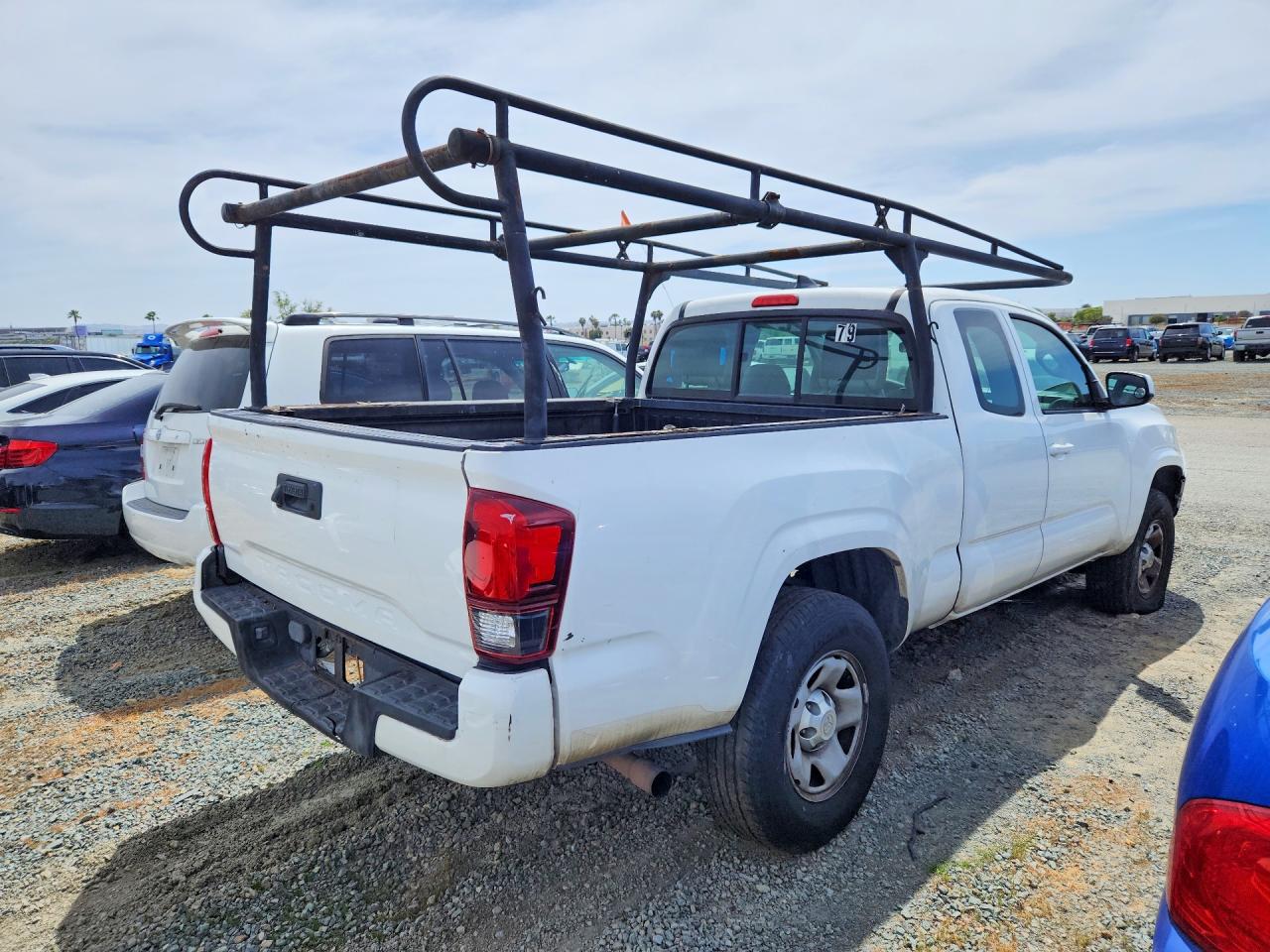 TOYOTA TACOMA 2018 — 4